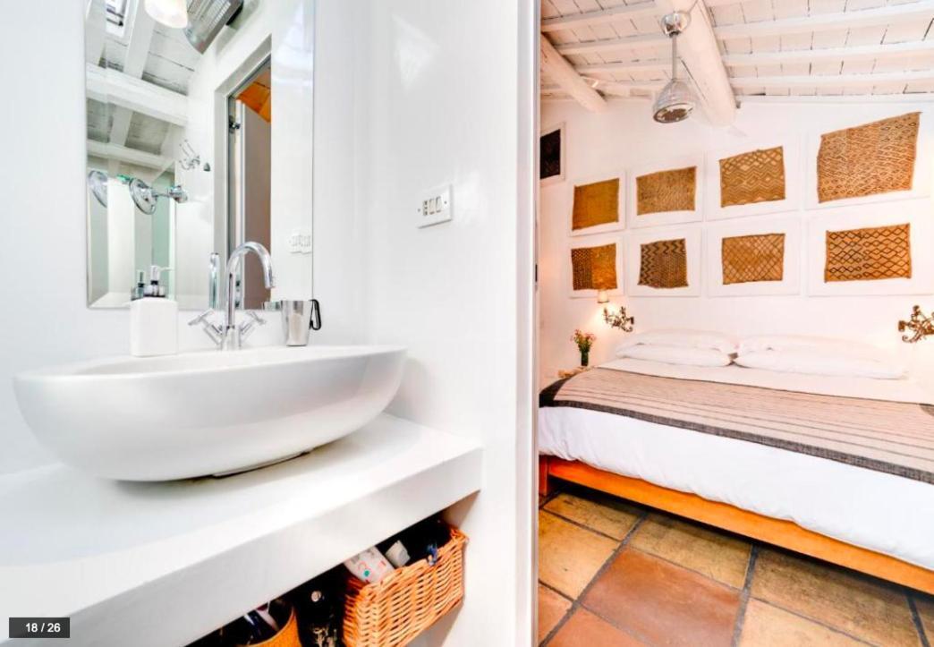 Luxury Art Apartment In Trastevere With Terrace Roma Dış mekan fotoğraf